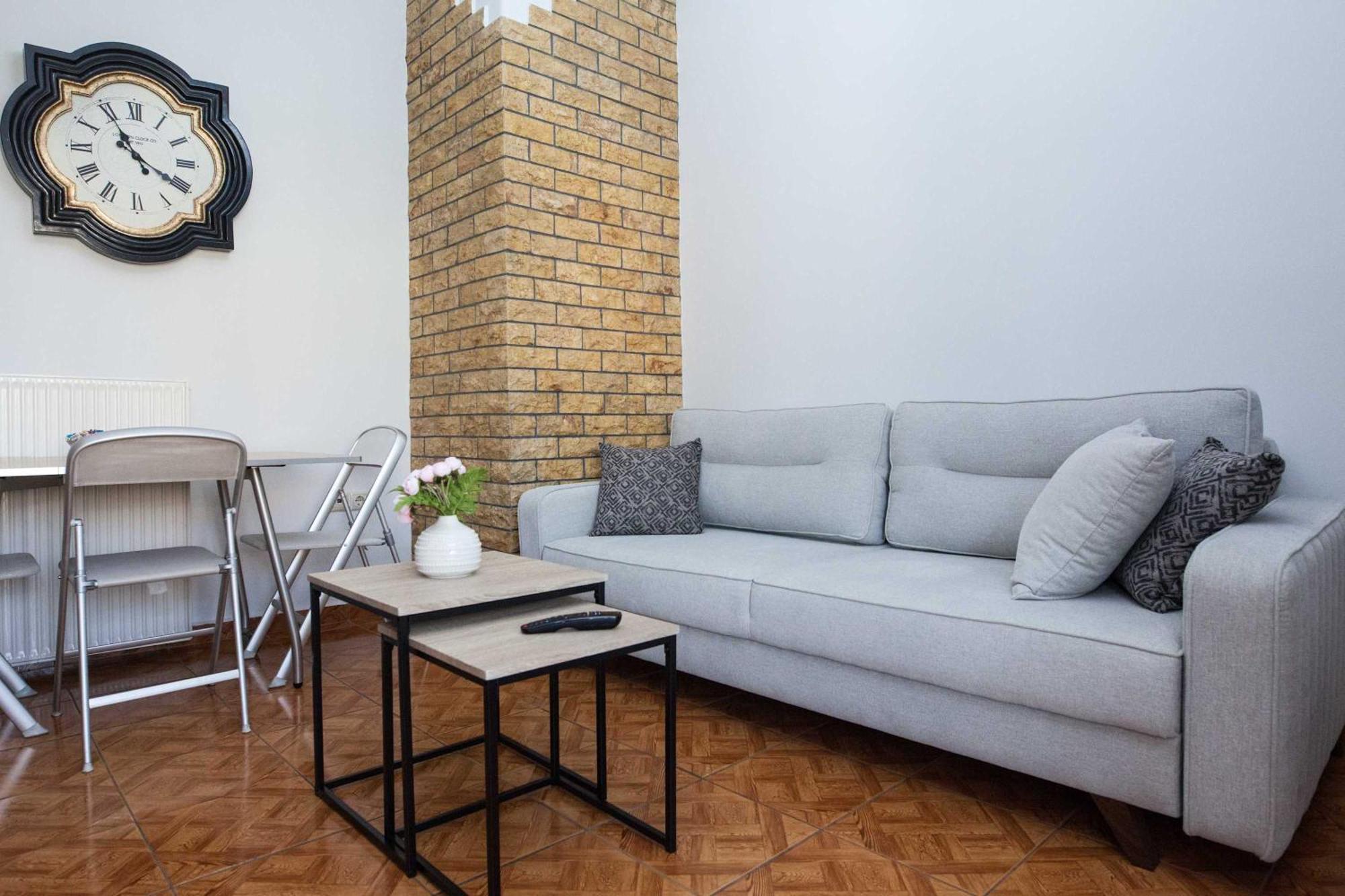 Central 2 Bd Apt With Balcony By Monastiraki 아테네 외부 사진